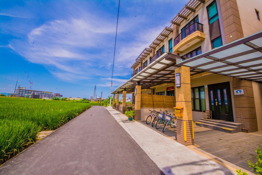 青田日光 羅東包棟民宿 Luodong Exterior foto